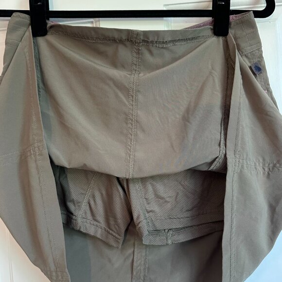 LLBean Women's Water-Repellent Comfort Trail Mid-Rise Skort - Size 4 - Picture 3 of 5